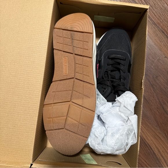 New In Box Steve Madden Men's P-Varick Comfort Foam Sneakers Black Size 10 - Picture 4 of 5